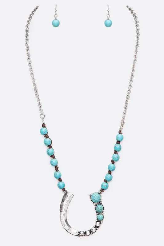 Stone Beads Western Horseshoe Pendant Necklace - Western Grace Collective