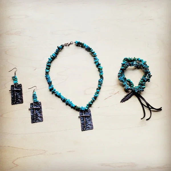 Natural Turquoise Stretch Bracelet w/ Feather - Western Grace Collective