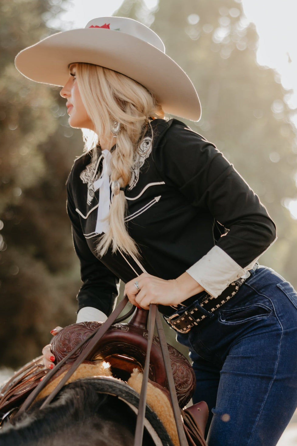 Let's Rodeo Button Up